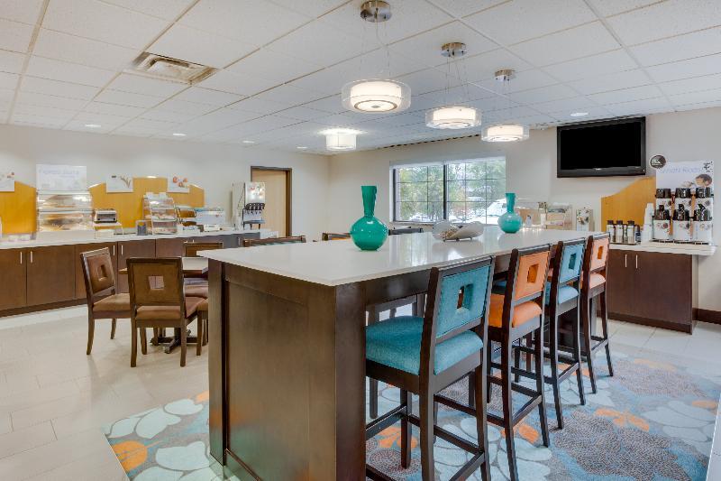 Holiday Inn Express I-95 Capitol Beltway - Largo By Ihg Екстер'єр фото