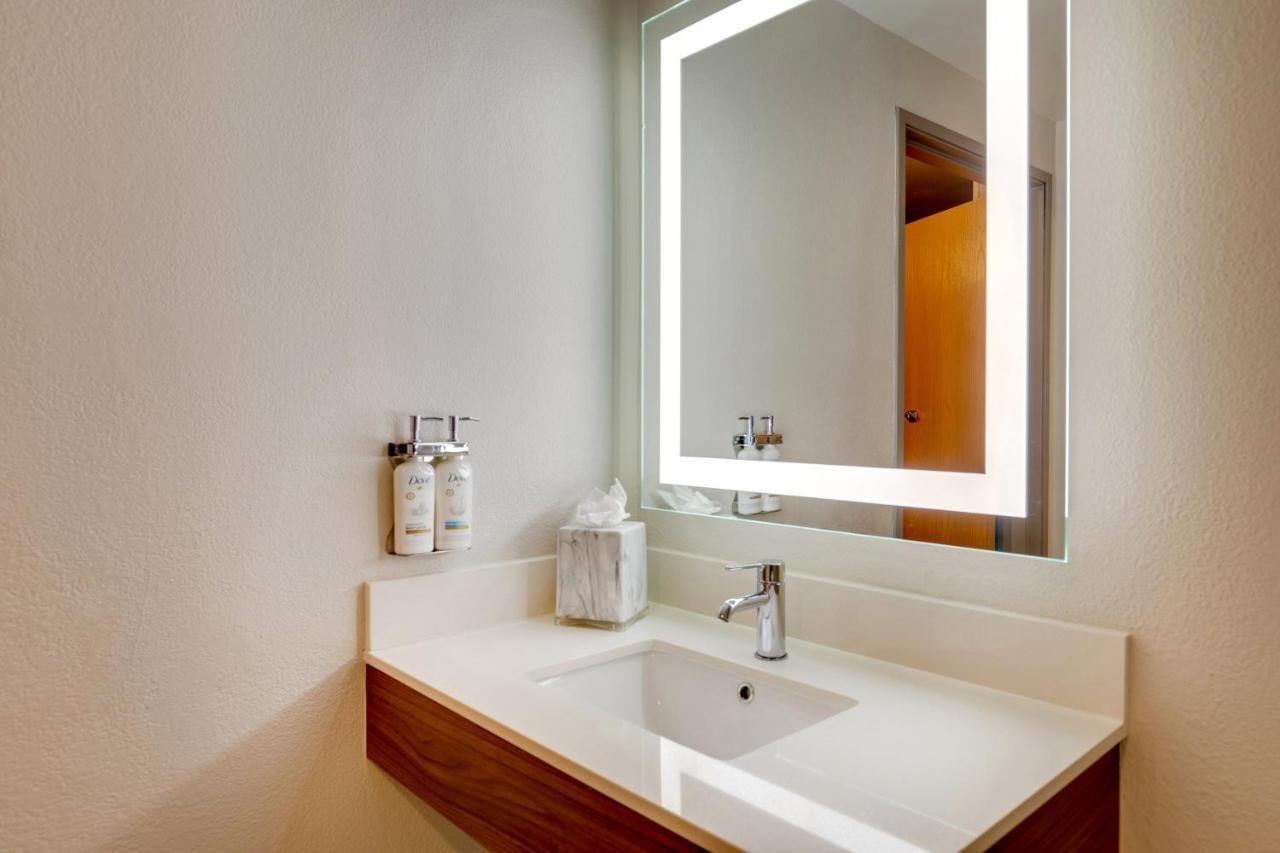 Holiday Inn Express I-95 Capitol Beltway - Largo By Ihg Екстер'єр фото