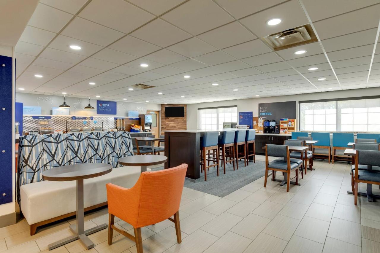 Holiday Inn Express I-95 Capitol Beltway - Largo By Ihg Екстер'єр фото