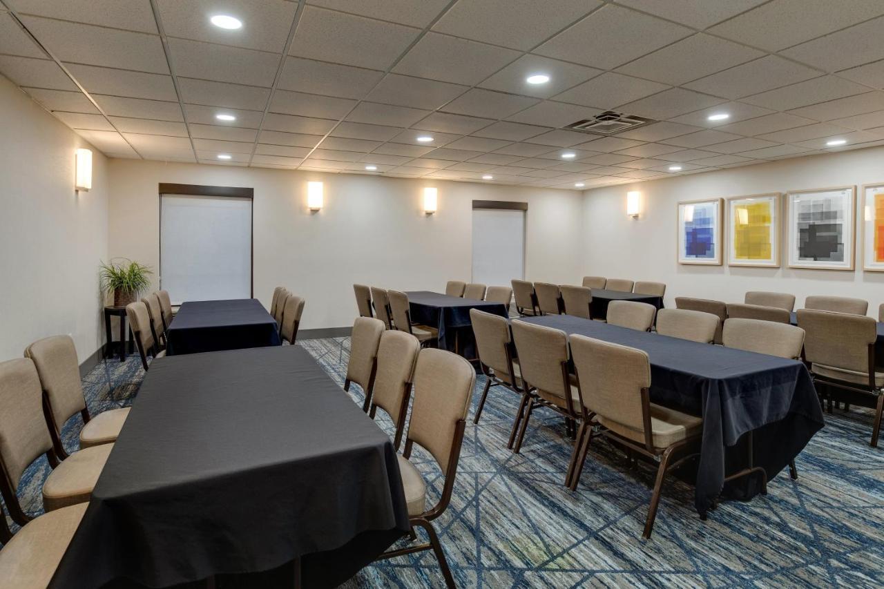 Holiday Inn Express I-95 Capitol Beltway - Largo By Ihg Екстер'єр фото