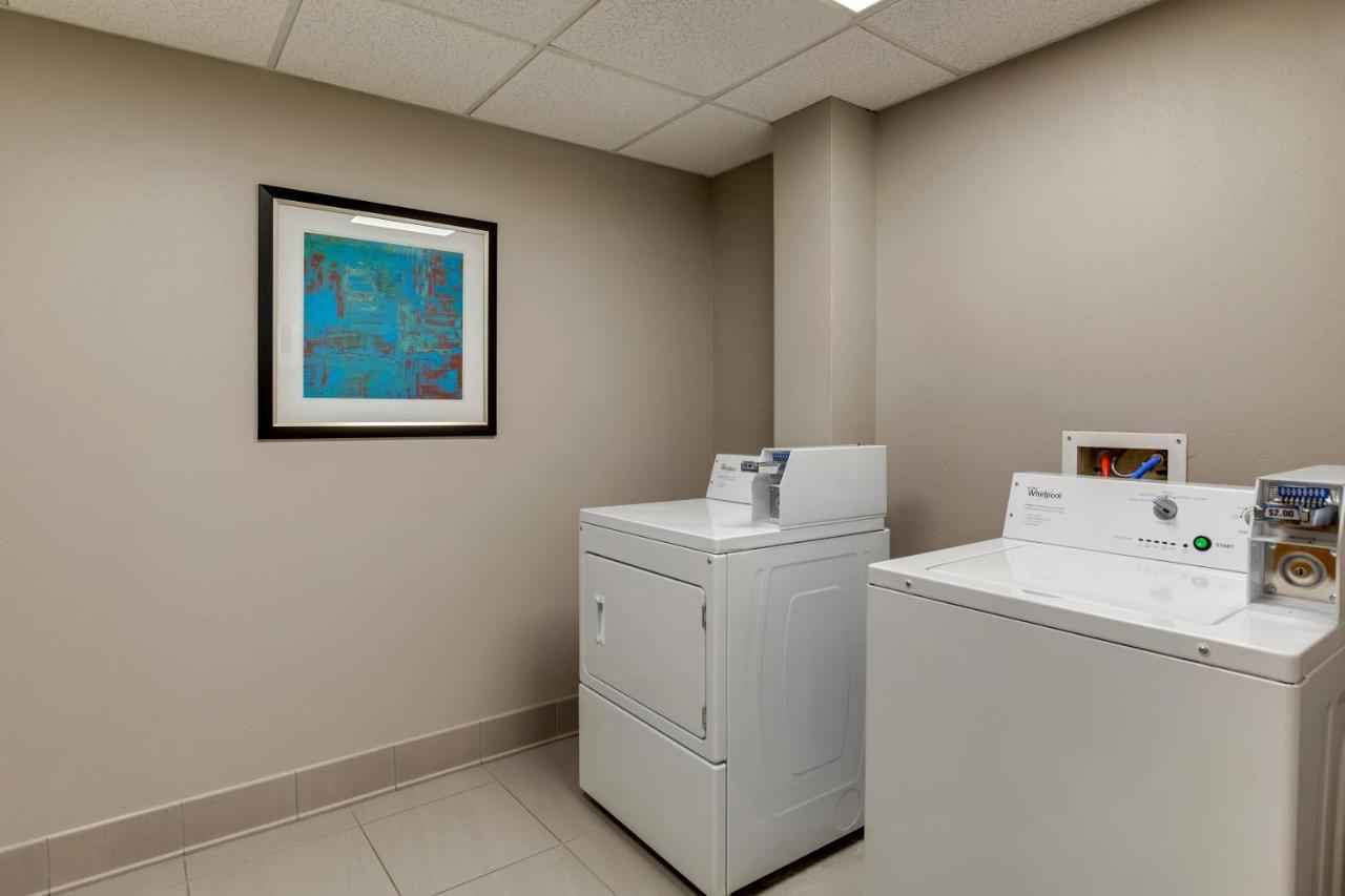 Holiday Inn Express I-95 Capitol Beltway - Largo By Ihg Екстер'єр фото